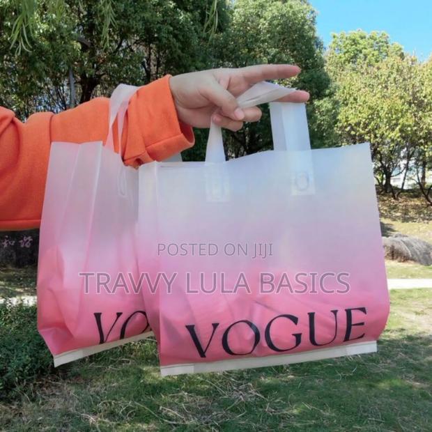 New Vogue Design Loop Bags · Photo 3