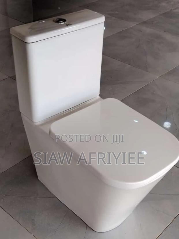 This Wc Is Good Including It Flush · Photo 1