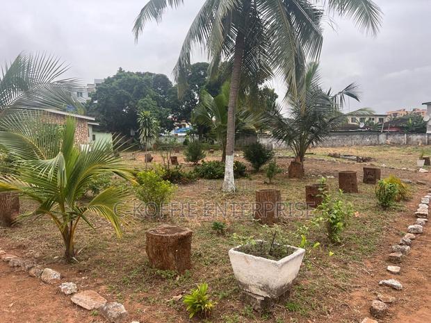 6 Plots of Land at Tesano Is Available for Sale · Photo 1