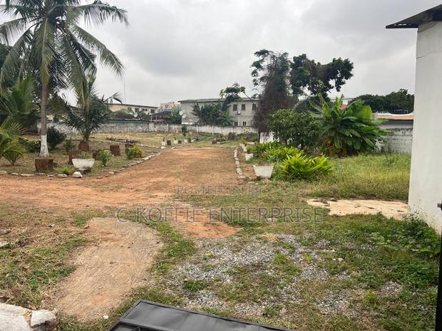 6 Plots of Land at Tesano Is Available for Sale · Photo 5