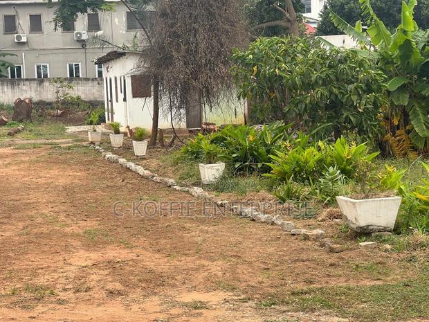 6 Plots of Land at Tesano Is Available for Sale · Photo 2