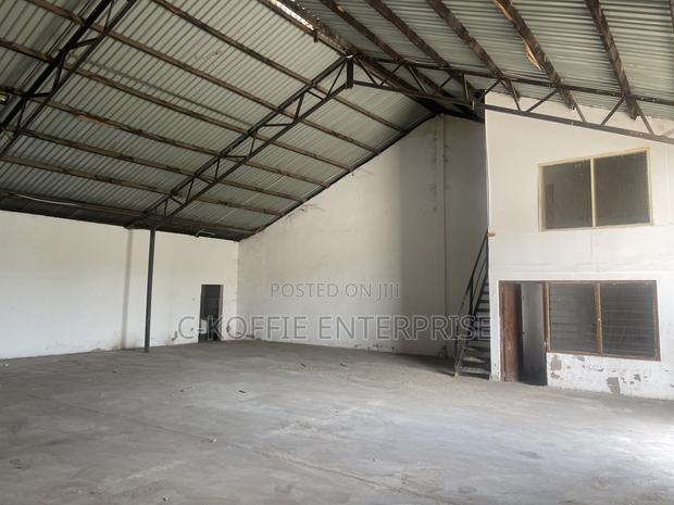 300 SQM Warehouse at North Kaneshie Industrial Area · Photo 5