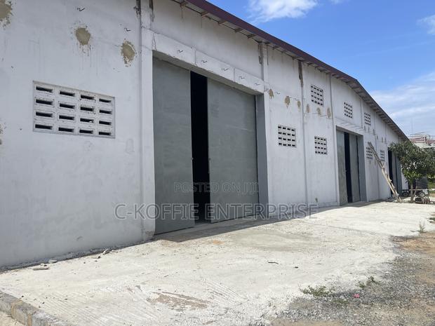 750 SQM Warehouse at Tema for Rent · Photo 1