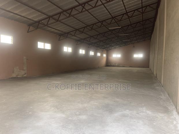 750 SQM Warehouse at Tema for Rent · Photo 4