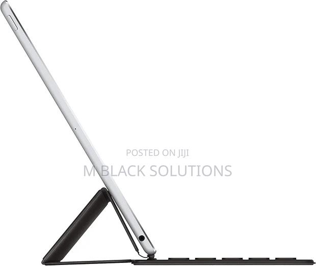 Apple Smart Keyboard for iPad(7th,8th/9th) Generation · Photo 3
