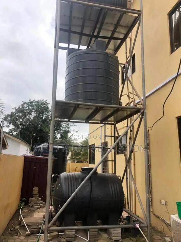 Metal Poly Tank Stand · Photo 1