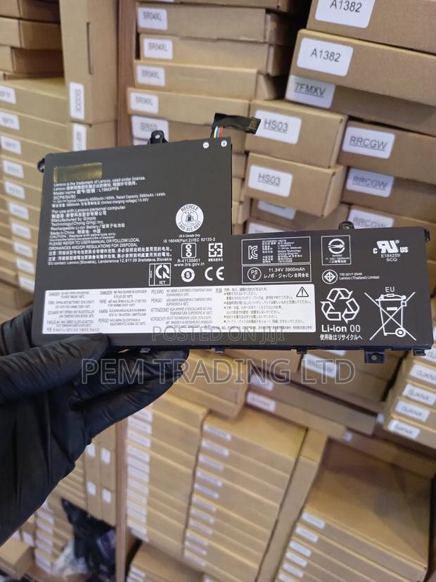 L19M3PF9 Laptop Battery Compatible With Lenovo · Photo 1