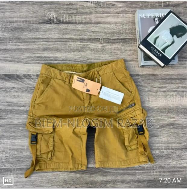 High Quality Cargo Short Nickers Available in Stock · Photo 3