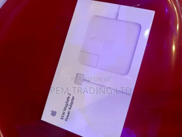 Apple 85w Magsafe 2 Power Adapter (For Macbook Pro · Photo 1