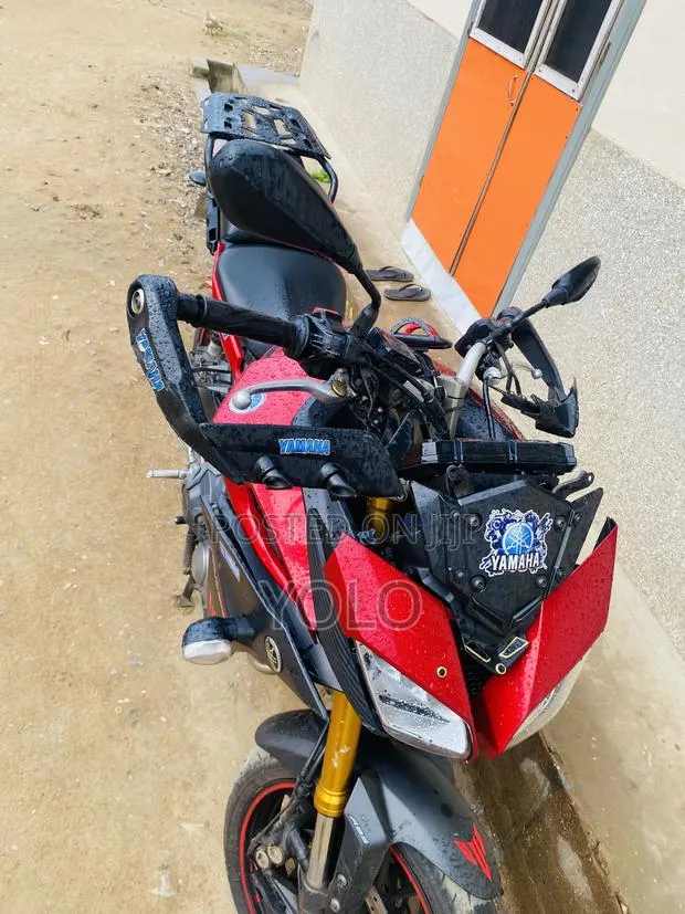 Yamaha 2018 Red · Photo 1
