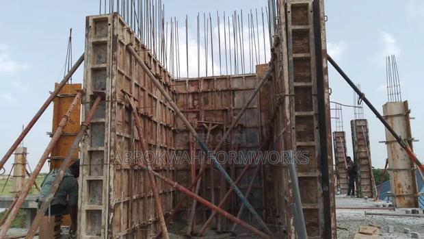 Formwork/Pillars/Columns/Molds Metal /Adjustable /Concrete · Photo 1