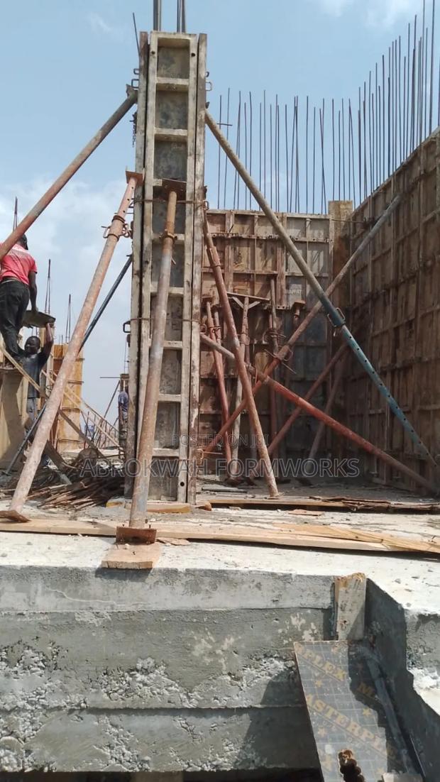 Formwork/Pillars/Columns/Molds Metal /Adjustable /Concrete · Photo 2