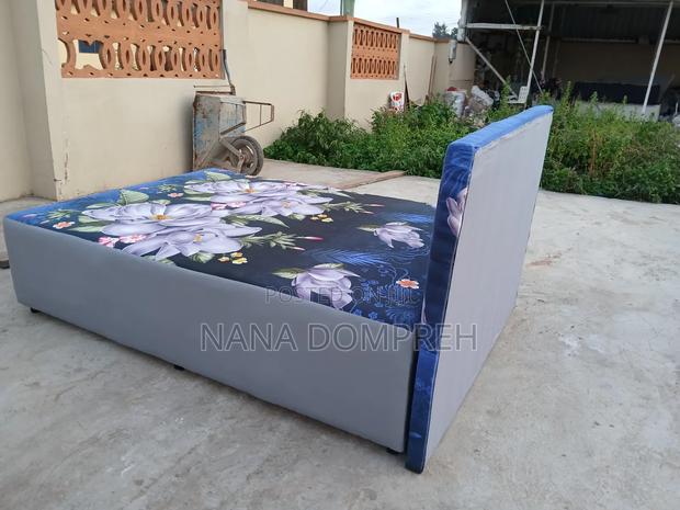 Complete Double Bed · Photo 3