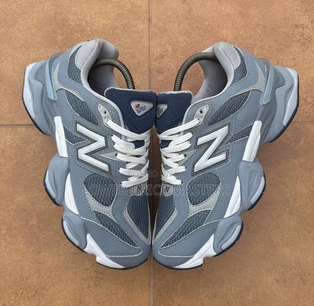 Original NEW BALANCE Sneaker · Photo 1