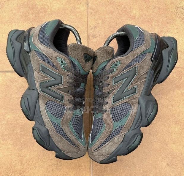 Original NEW BALANCE Sneaker · Photo 2