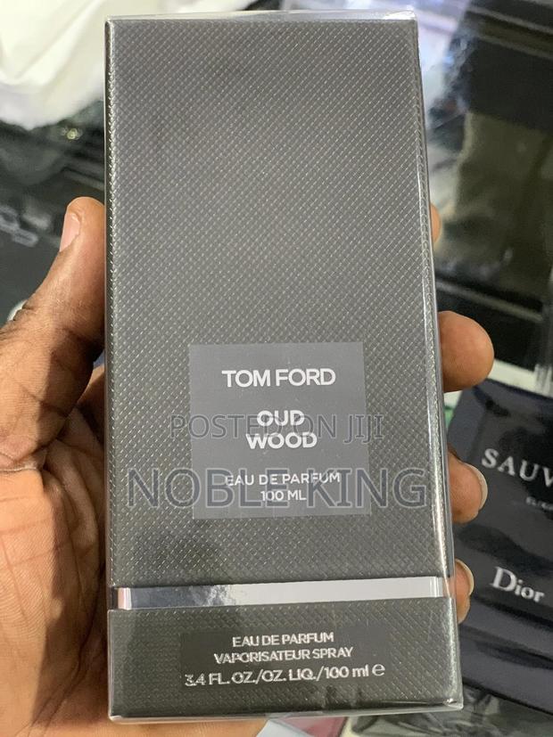 Tom Ford Oud Wood Eau DE Parfum 100 ML · Photo 1