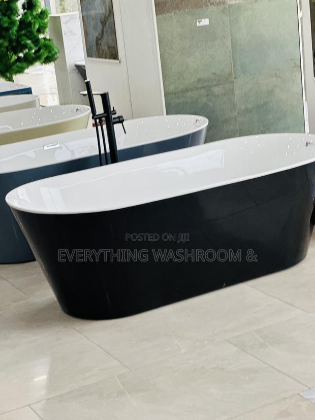 Black Ceramic Bathtub_ Bath Pool_ Bathtub and Accessories · Photo 1