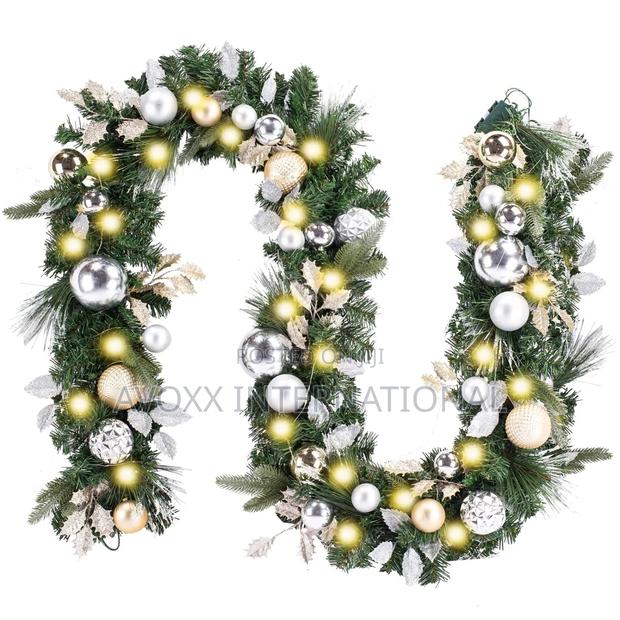 WANNA-CUL Pre-Lit 9ft/108" Christmas Garland W/50 Led Lights · Photo 1
