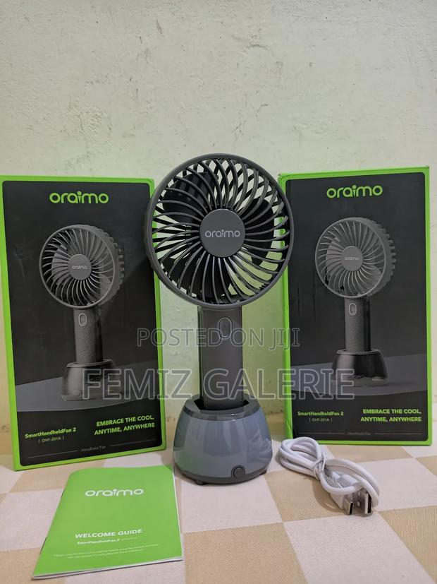 Oraimo Smart Handheld Fan With Light Base · Photo 1