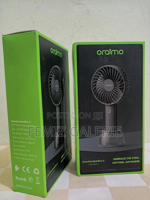 Oraimo Smart Handheld Fan With Light Base · Photo 4