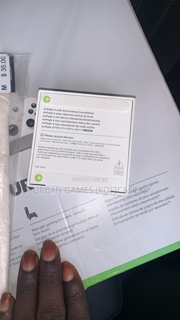 Apple Airpods 4 With Active Noise Cancellation Sealed · Photo 2