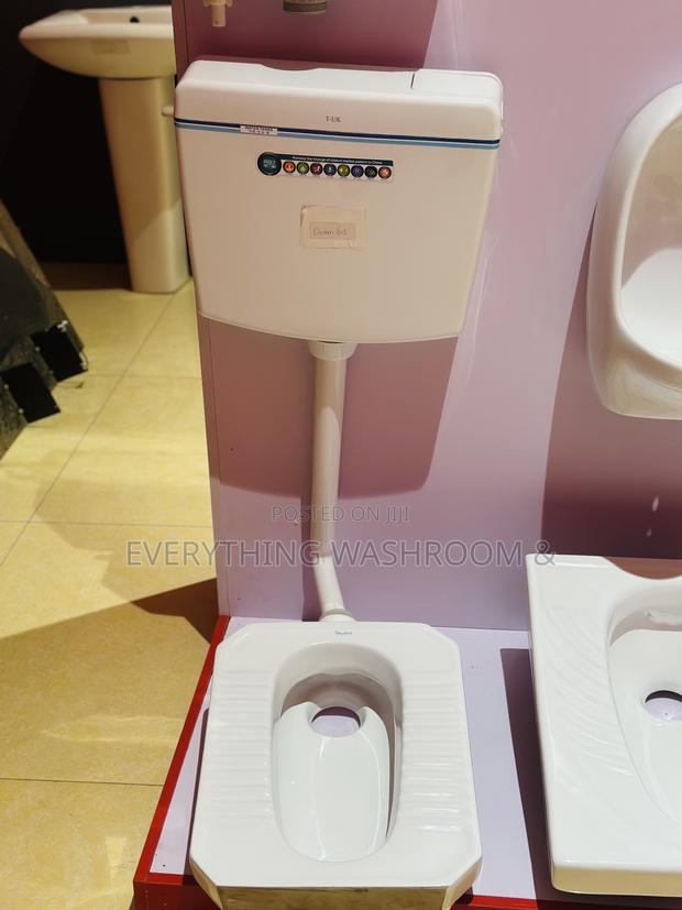 Twyford Squatting WC and Water Tank Complete_ Squatting WC · Photo 2