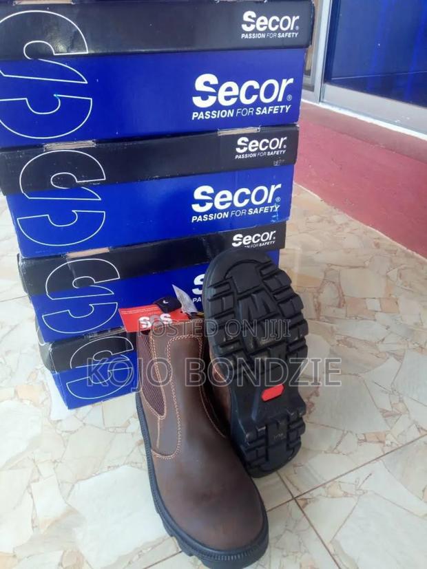 Secor Safety Boot · Photo 3