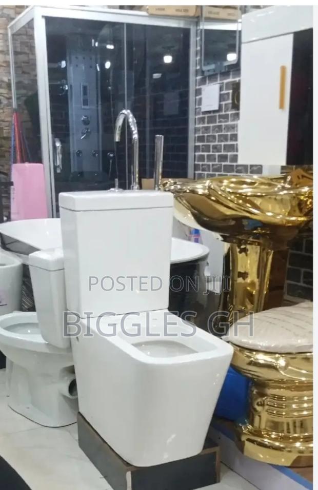 Slimtank Wc- Less Water Closet · Photo 1
