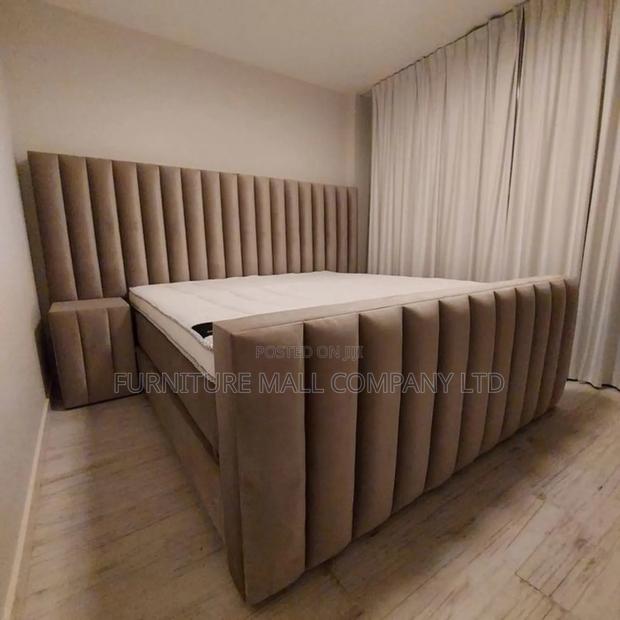 Royal King Size Bed With Mattress.Free Delivery · Photo 1