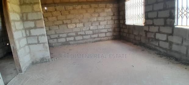 6bdrm House in Fredimens Real, Kumasi Metropolitan for sale · Photo 4