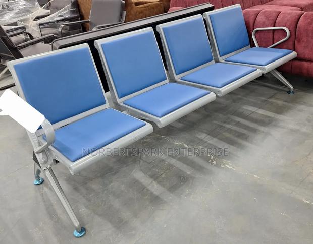 Waiting Room Chair(Wgo4f) · Photo 2