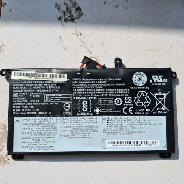 Lenovo 01av493 Battery for Thinkpad T570 T580 P51s P52s · Photo 1