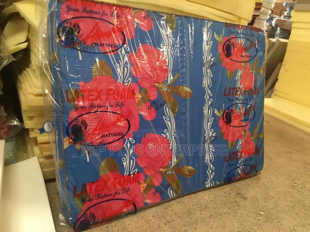 6 Inches Double Size High Density Mattress · Photo 3