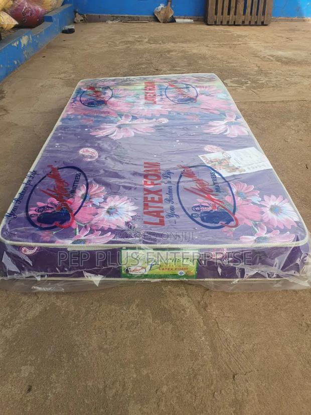 6 Inches One and Half High Density Mattress · Photo 2
