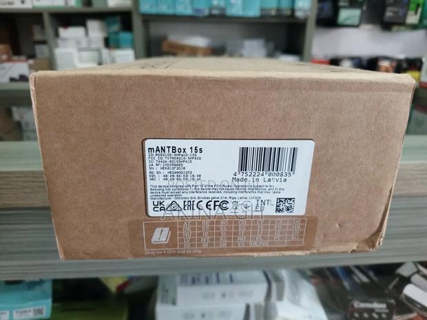 Mikrotik Mantbox 15s 15dbi Sector Antenna Rb921gs-5hpacd-15s · Photo 3