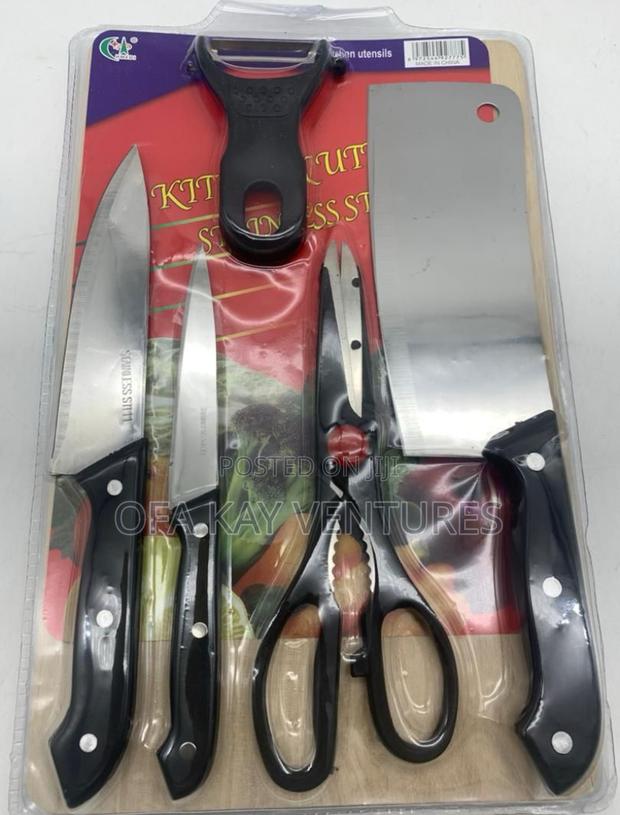 Kitchen Knife Set With Cutting Board · Photo 1