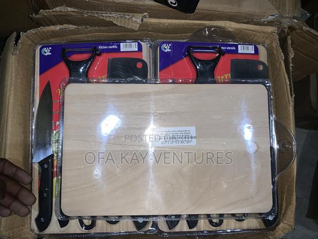 Kitchen Knife Set With Cutting Board · Photo 3