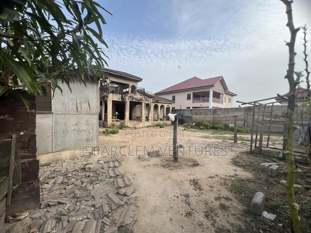 5bdrm House in Charclem Ventures, East Legon for sale · Photo 4