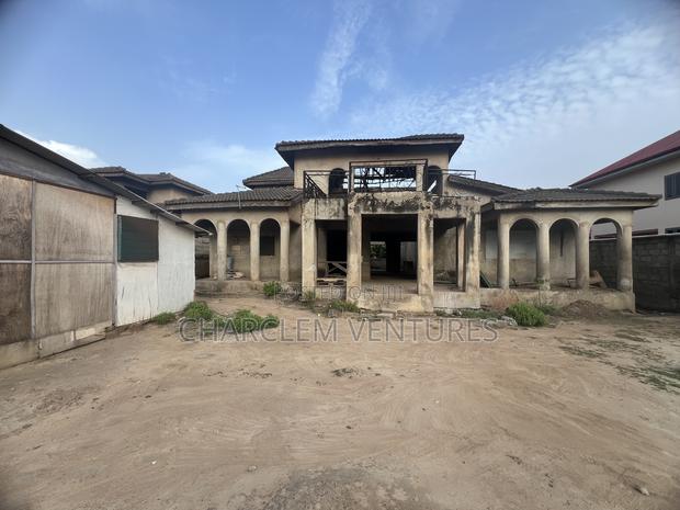 5bdrm House in Charclem Ventures, East Legon for sale · Photo 5
