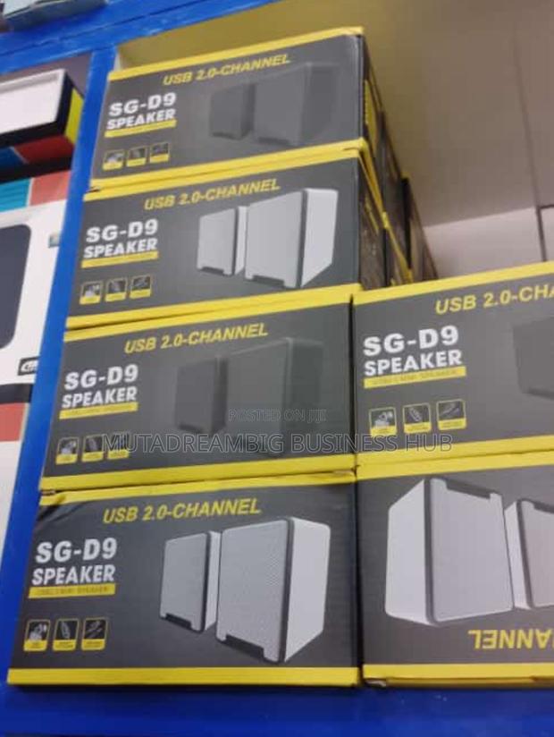 All Kinds of Computer Accessories Are Available · Photo 8