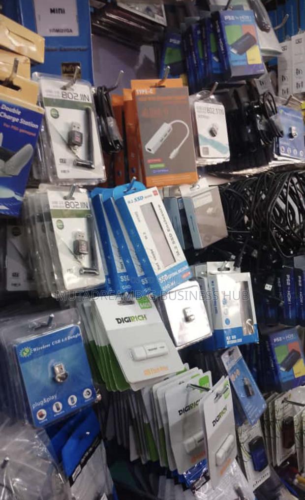 All Kinds of Computer Accessories Are Available · Photo 2