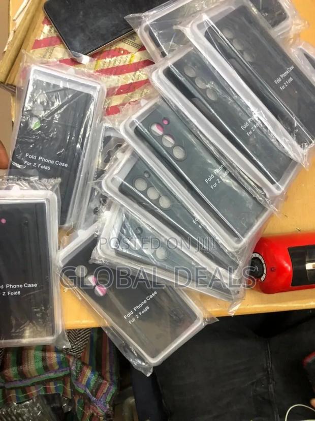 Samsung Galaxy Z Fold Covers/Case With Pen · Photo 3