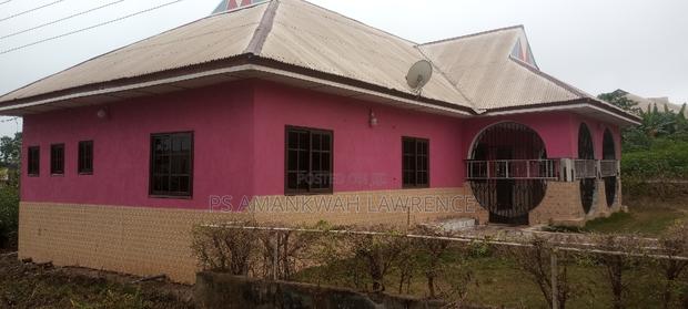 Furnished 4bdrm House in Self-Contained, Sunyani Municipal for sale · Photo 3