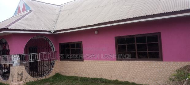 Furnished 4bdrm House in Self-Contained, Sunyani Municipal for sale · Photo 4