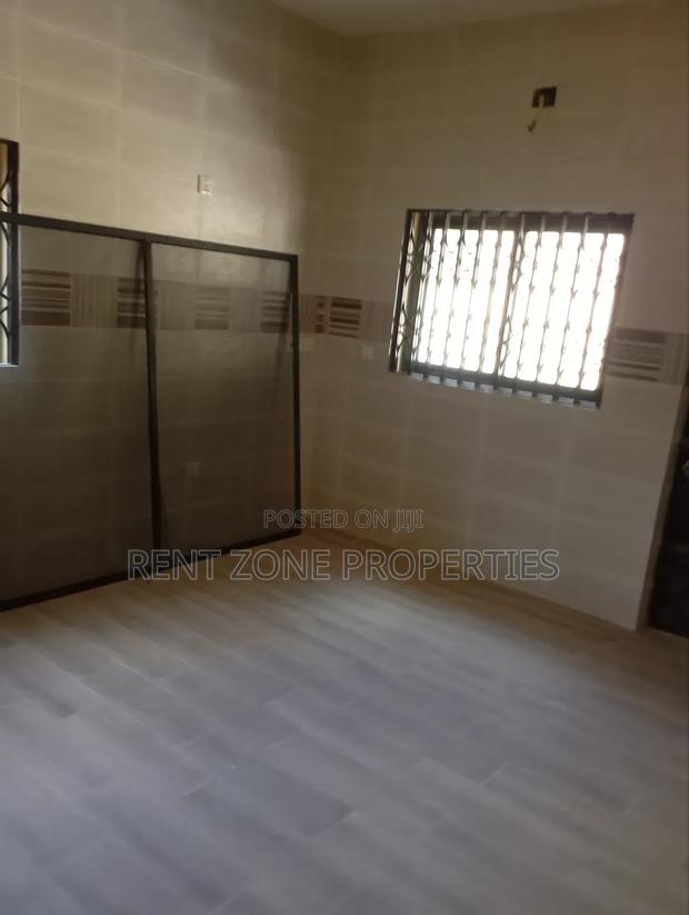 4bdrm Maisonette in Ofankor for sale · Photo 7