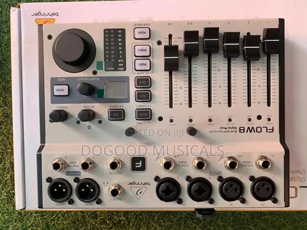 Behringer Flow 8 8-input Digital Usb Audio Mixer With Bt · Photo 1