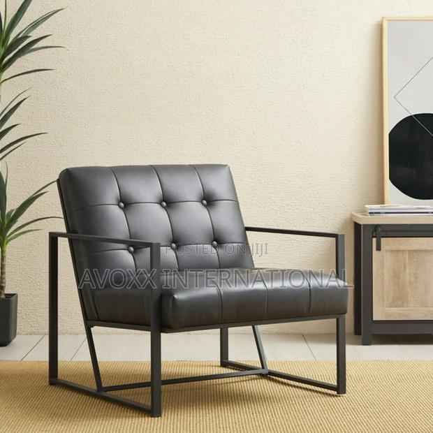 Glitzhome Leatherette Button-Tufted Accent Arm Chair · Photo 1