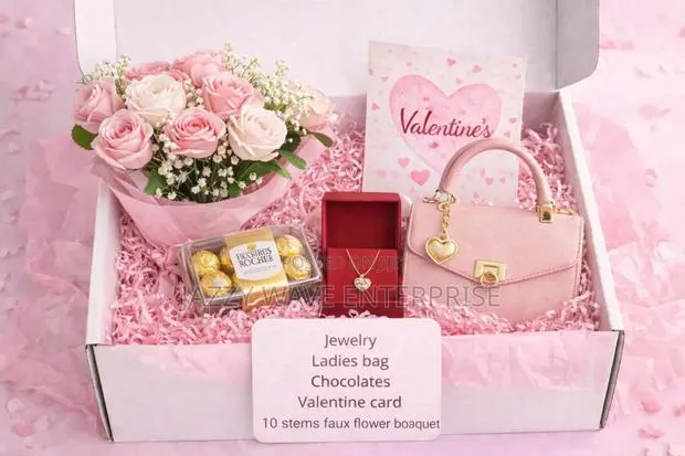 Gift Pack With Flower Included · Photo 1