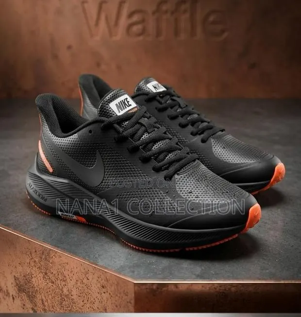 Nike Air Zoom Trainer Sneakers · Photo 1