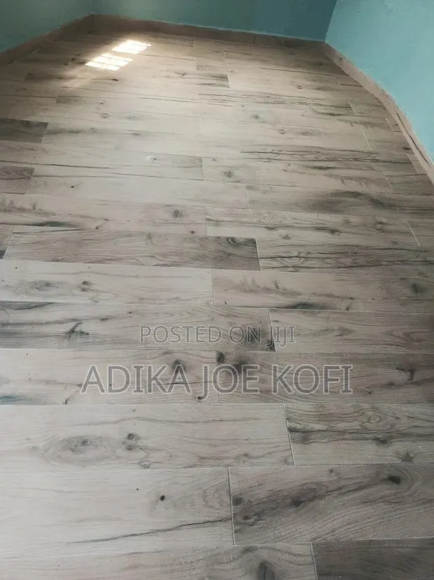 Interior Design And Artwork · Photo 1